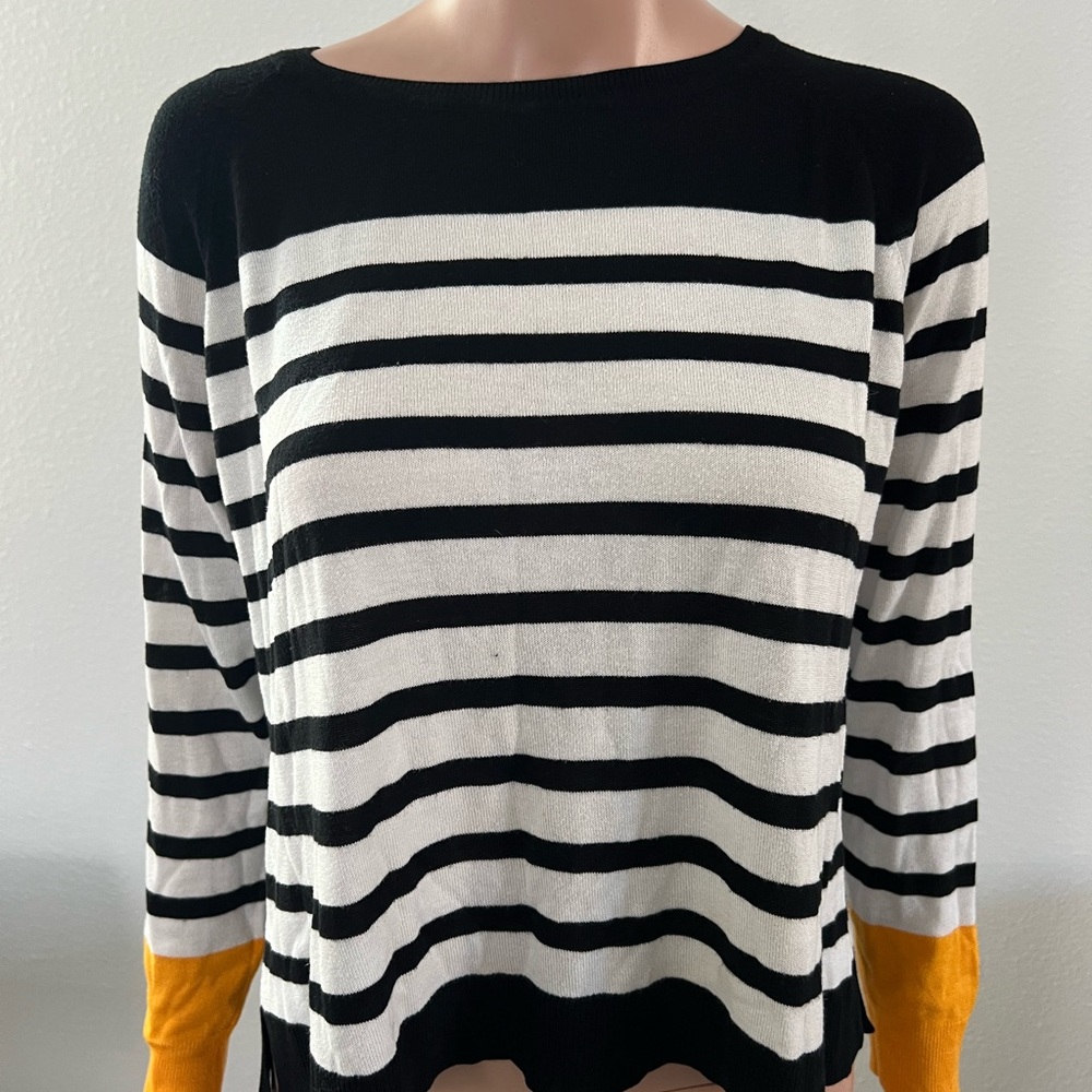 Zara Black & White Striped Sweater with Mustard Sleeve Cuffs Sz M Gently Used
